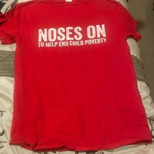 Gildan’s, Size M, Red and white